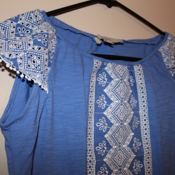 Loft Flutter Sleeve Top Size XXSP - Picture 2 of 5